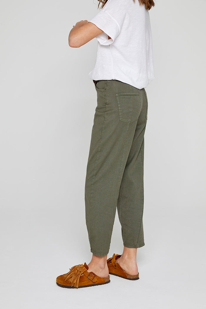 193 Mahi Pantalon Boyish