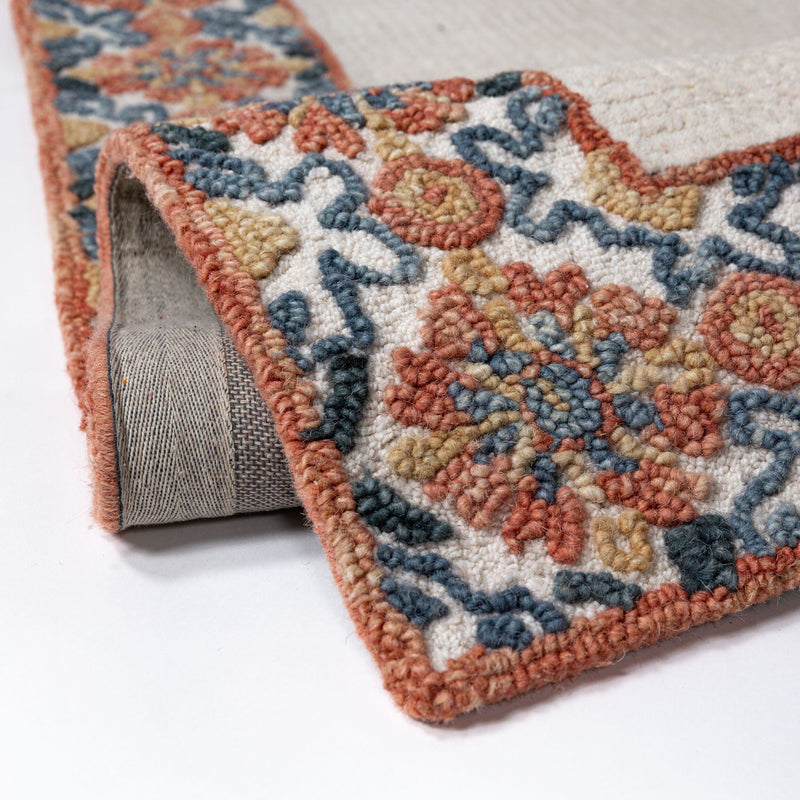 Tapis En Laine Myla Floral