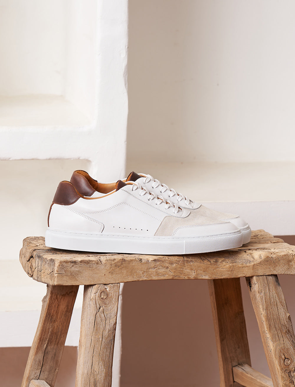 Zapatillas con Cordones Frisco V3 - Blanco y Burdeos - Hombre