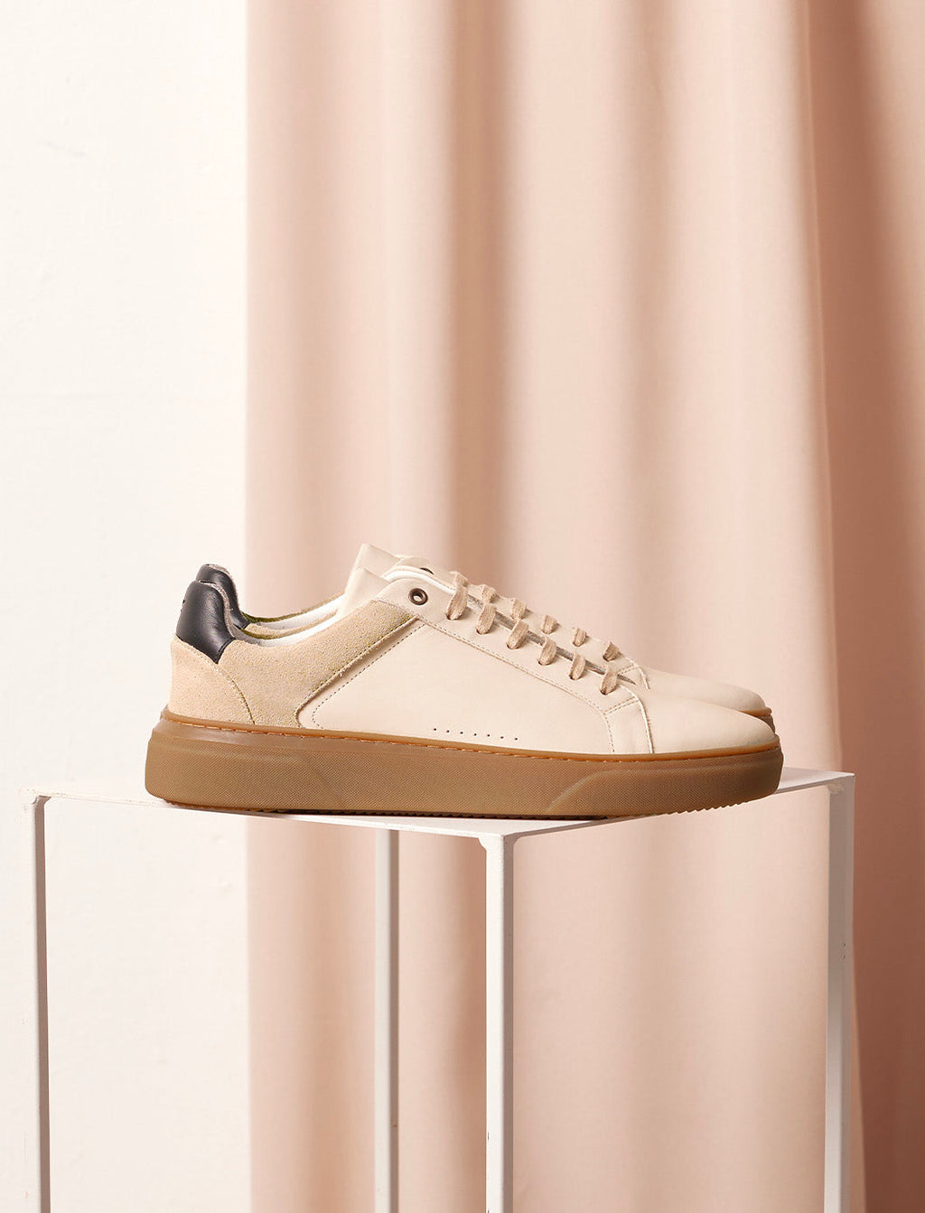 Zapatillas Con Cordones Lino - Crema & Negro - Hombre