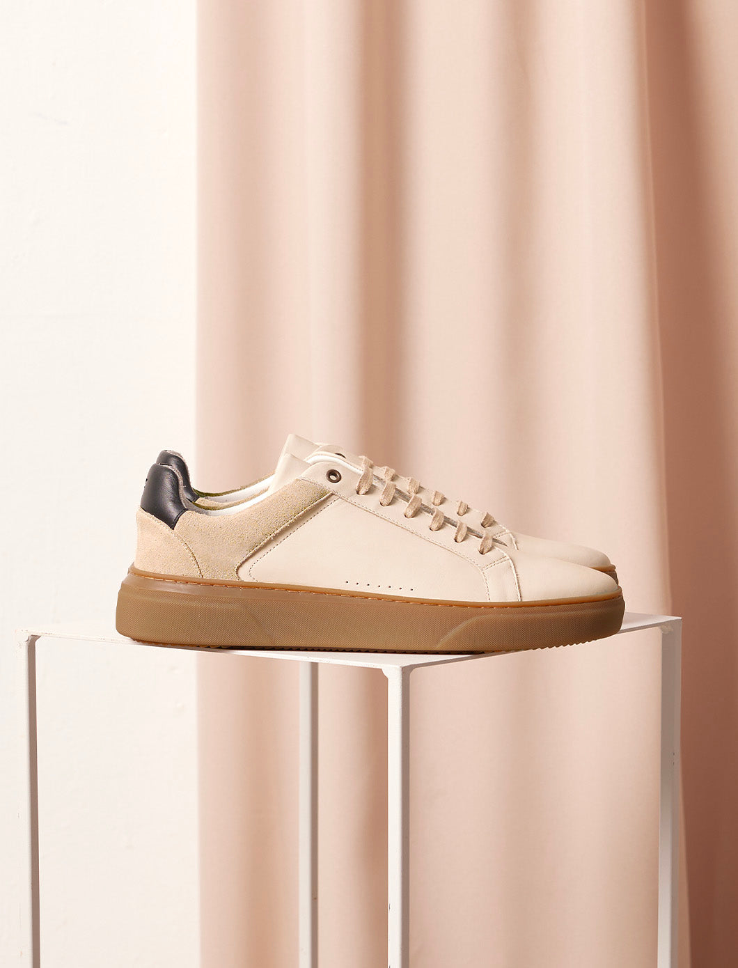 Zapatillas Con Cordones Lino - Crema & Negro - Hombre