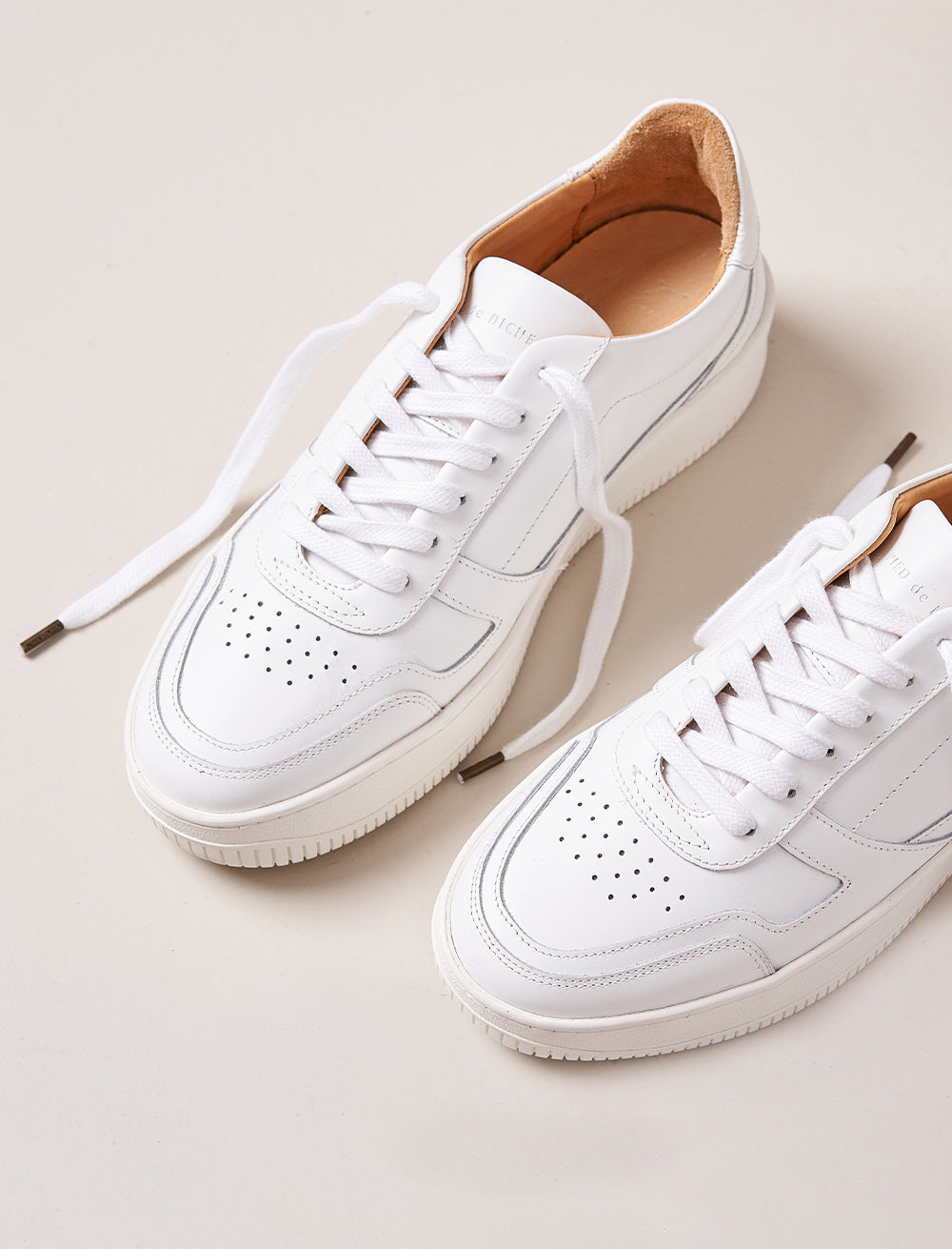 Vasco Lace-Up Trainers - Optical White - Women