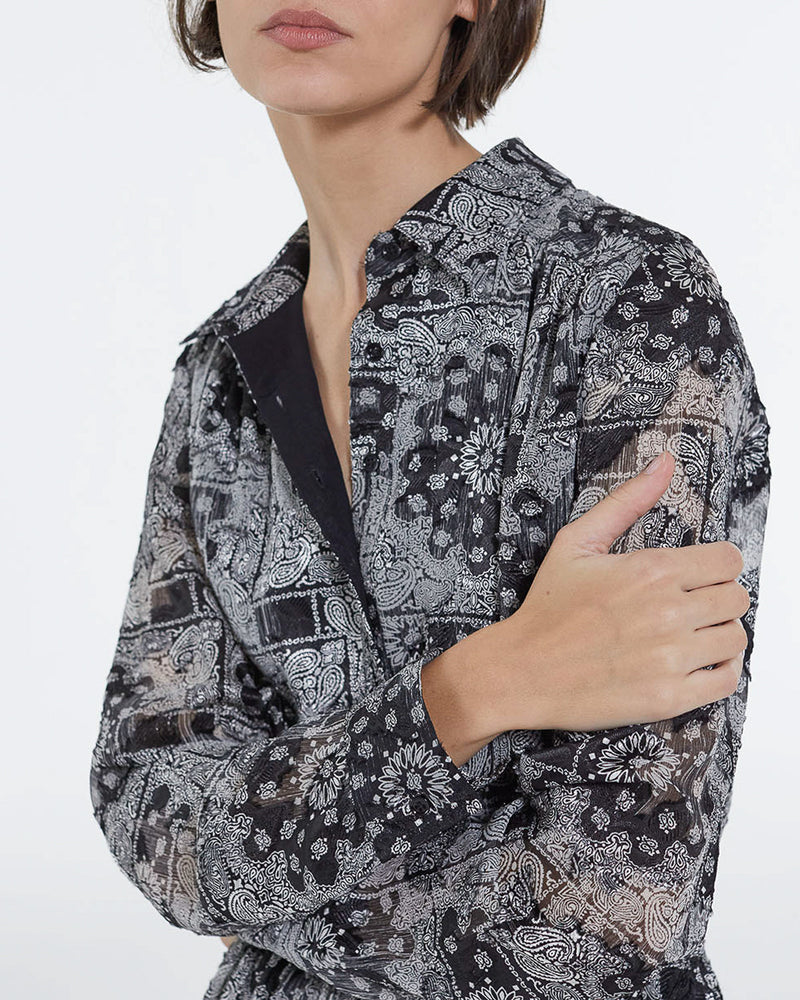 Vestido corto con estampado de bandana - Mujer