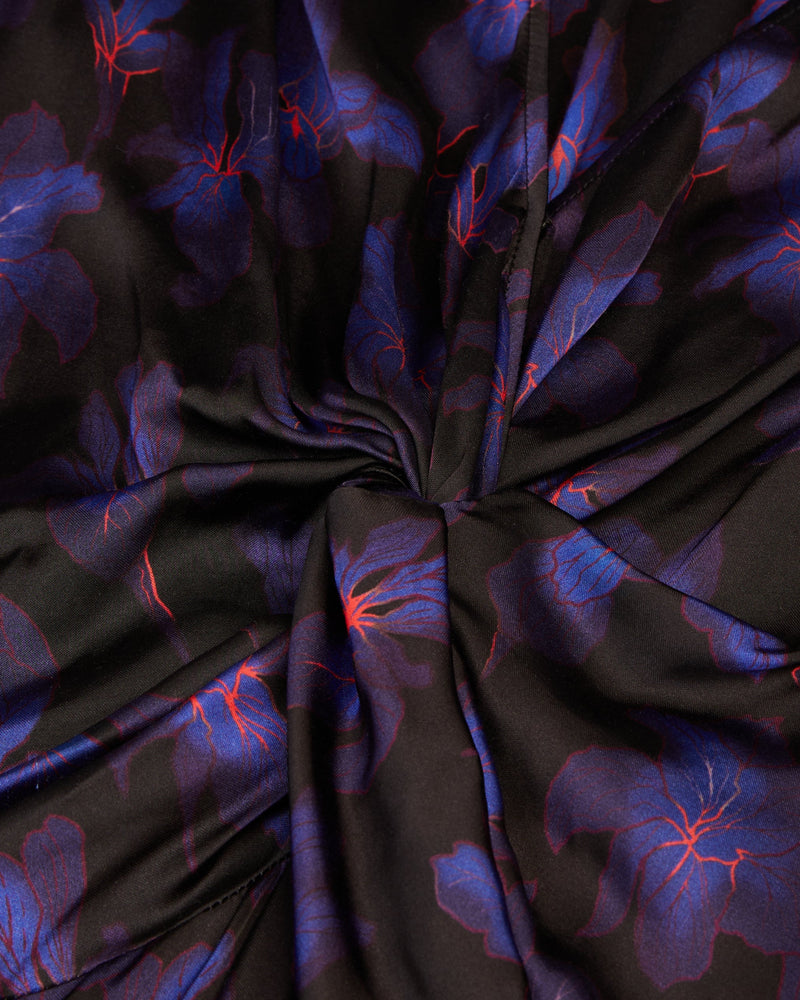 Robe Courte Nouee Manches Longues
