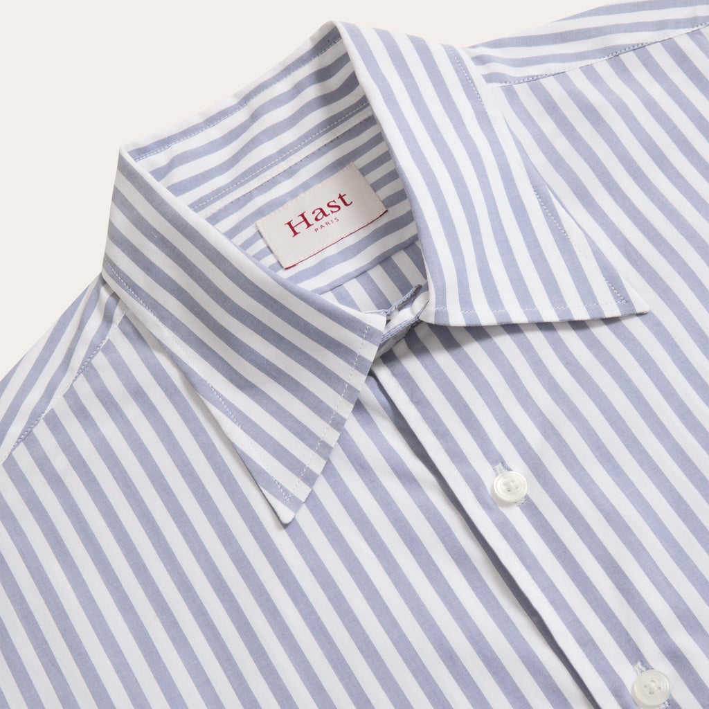 Chemise À Rayures Bleues Et Blanches