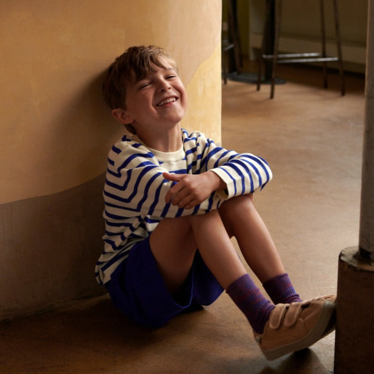 Top algodón orgánico crudo/cobalto marca GOTS - Selección FUB en amaetc.com, concept store ecológico para niños