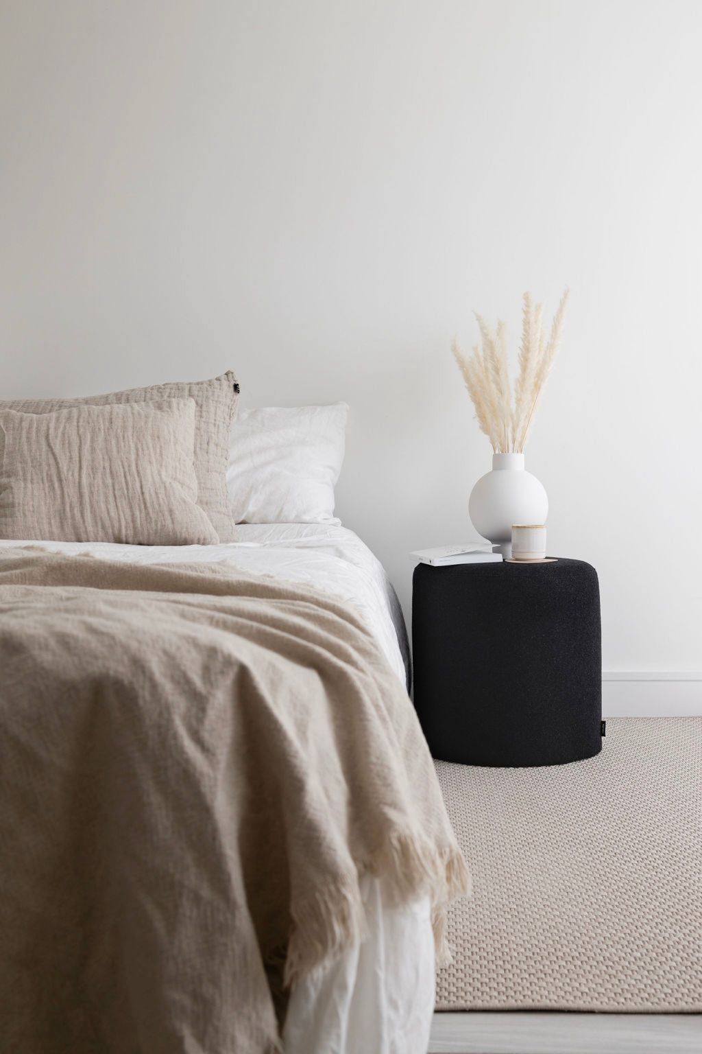 Pouf Folk - Grand - Black Tie Wool
