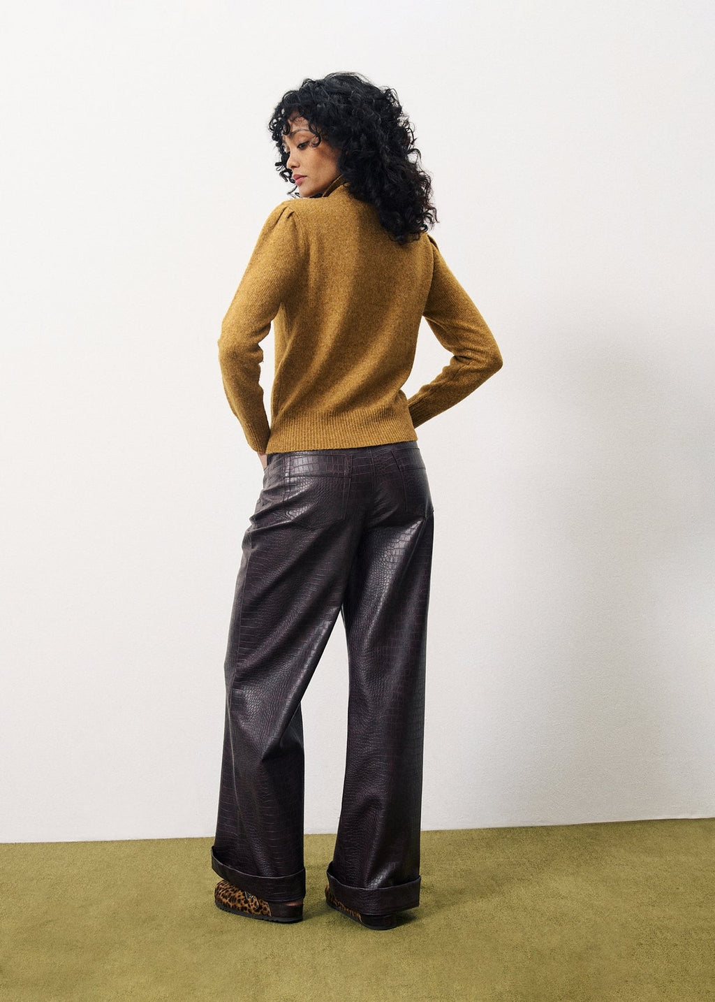 Perline Cardigan - Camel