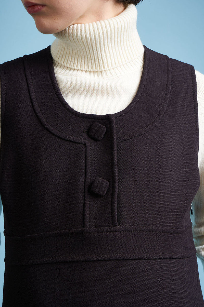 Chasuble dress in wool cady detail - Ebene