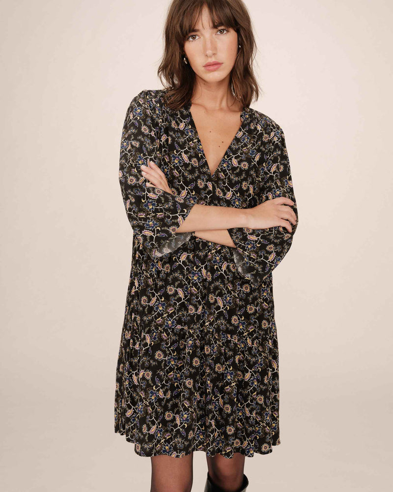 Vestido Corto De Flores Negro Sirius