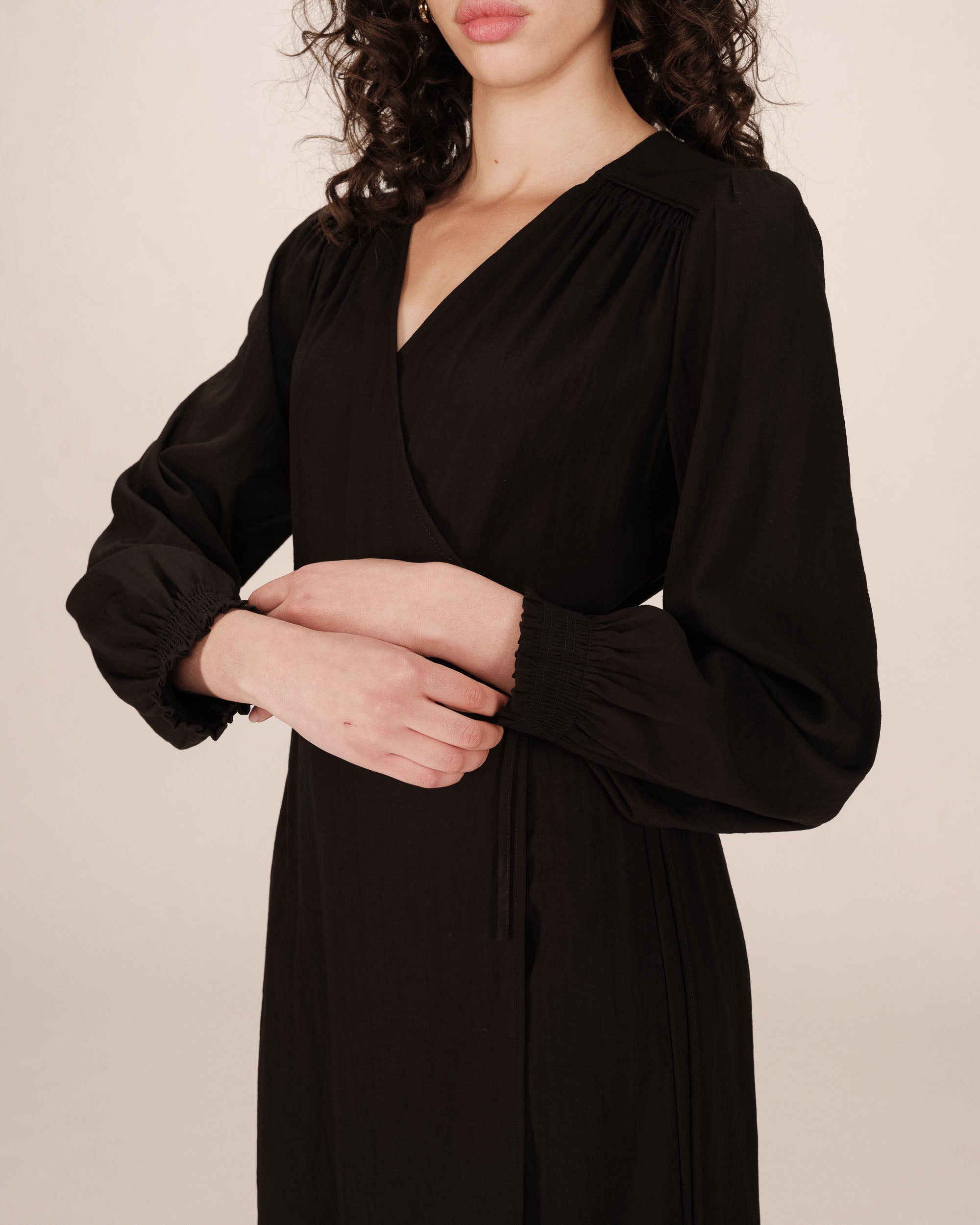 Long Dress Black Seychelles