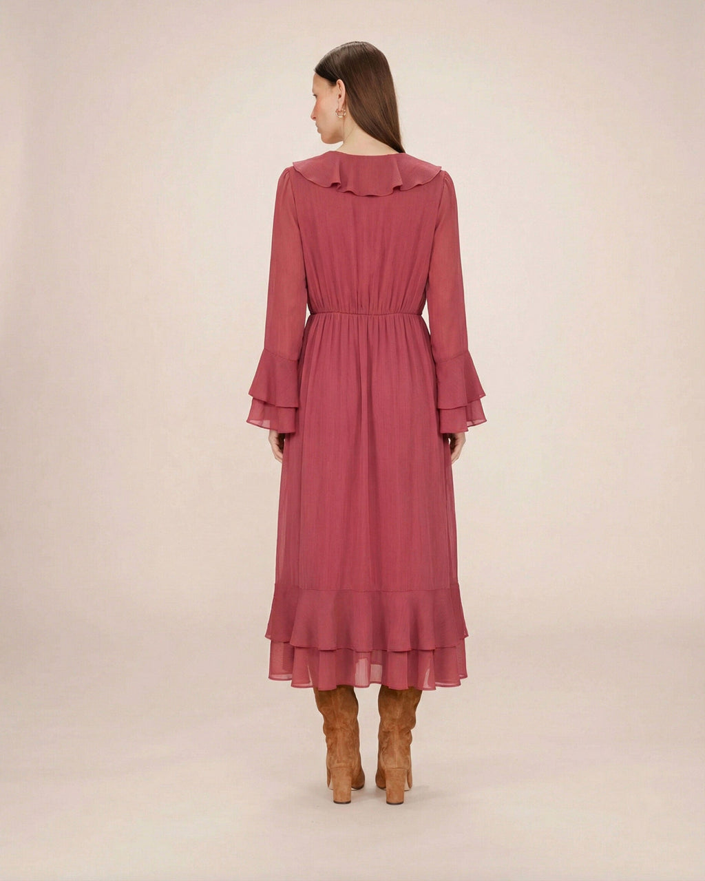 Vestido Etéreo Largo con Volantes Blush Samira