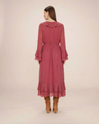 Vestido Etéreo Largo con Volantes Blush Samira