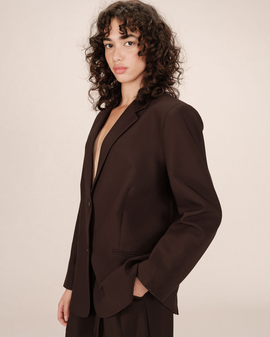 Blazer Amplio Recto Chocolate Strong