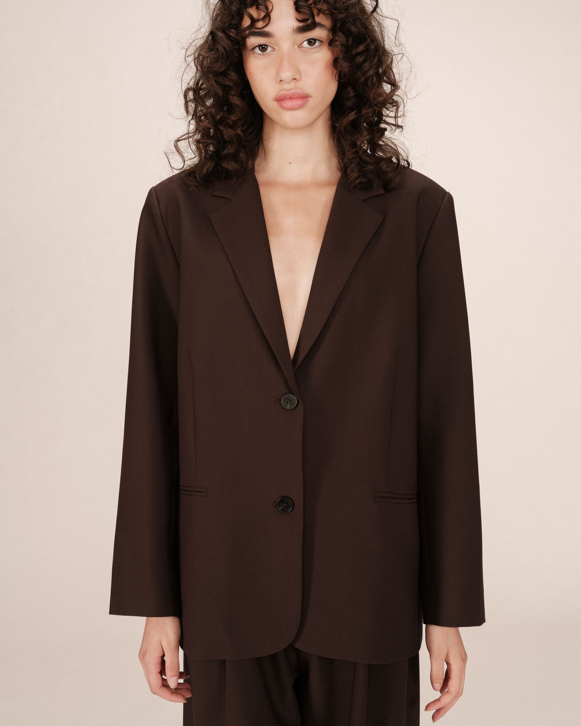 Blazer Amplio Recto Chocolate Strong