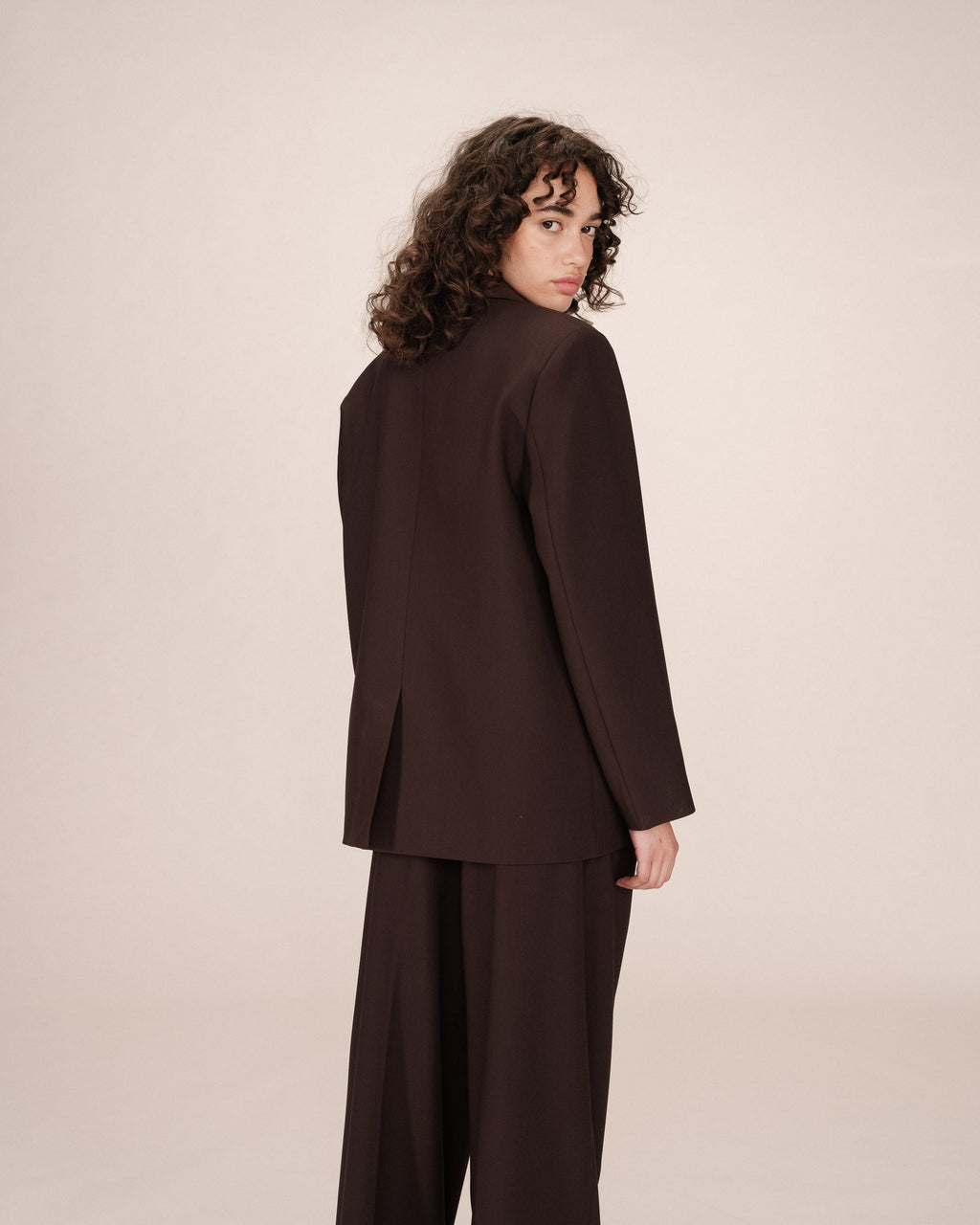 Blazer Amplio Recto Chocolate Strong