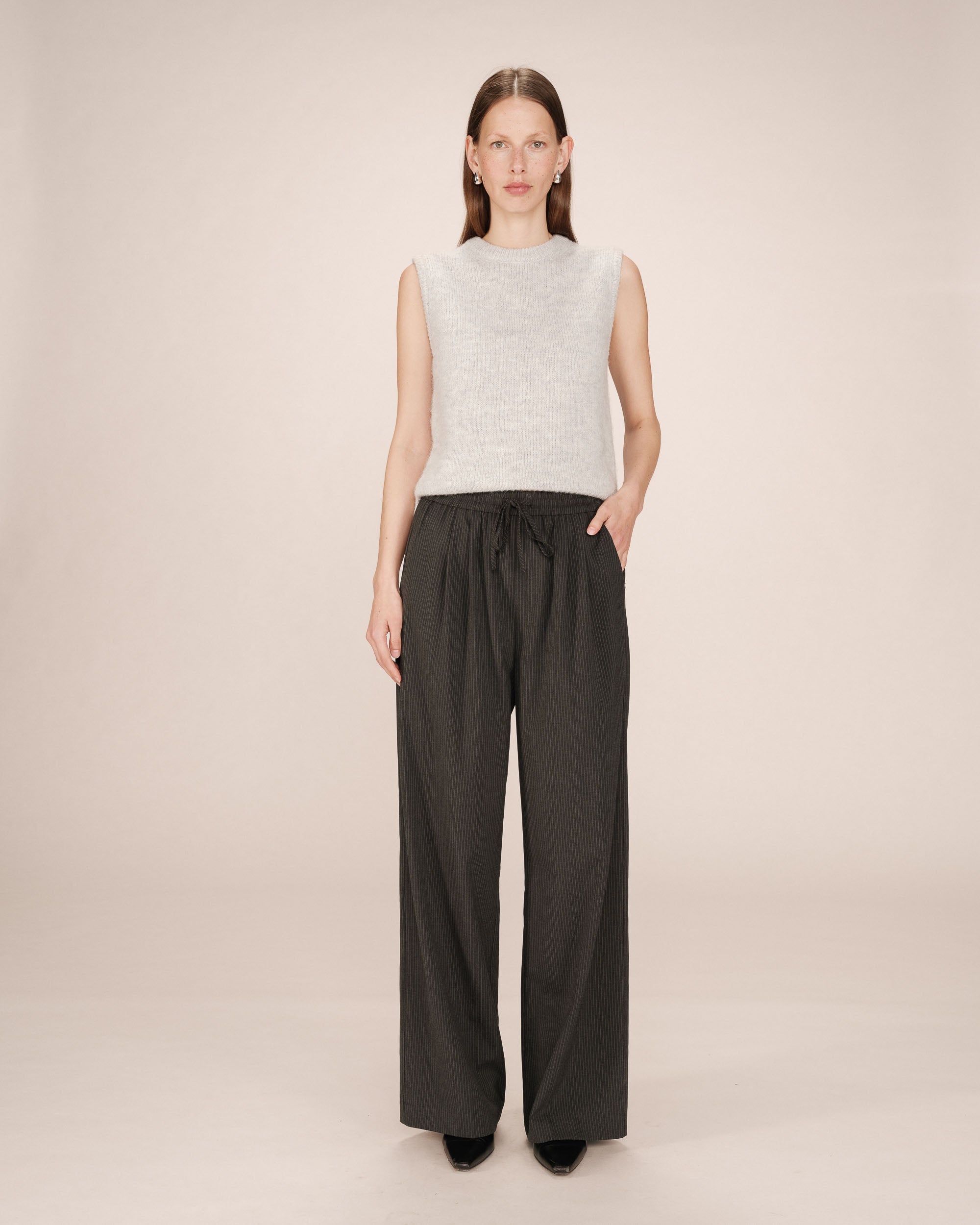 Pantalón a Rayas Antracita Stay
