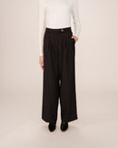 Pantalón traje trazos negros