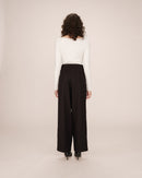 Pantalón traje trazos negros