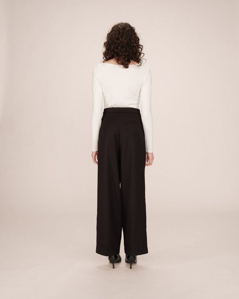 Pantalón traje trazos negros