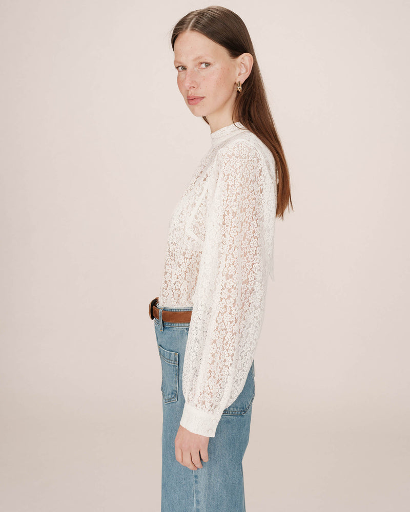 Sicilia Ivory Pussy Collar Blouse