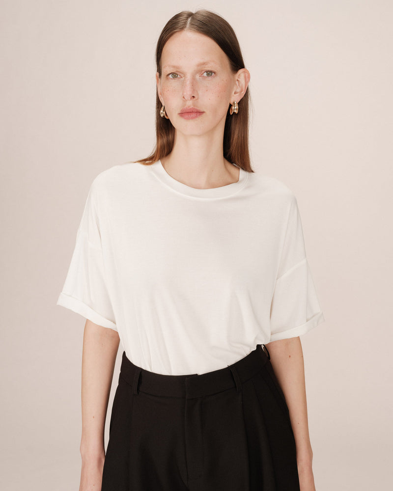 Ivory Santo T-Shirt