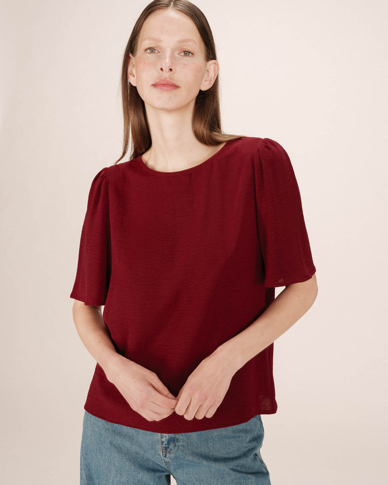 Top fluido cuello redondo Burdeos Brillo