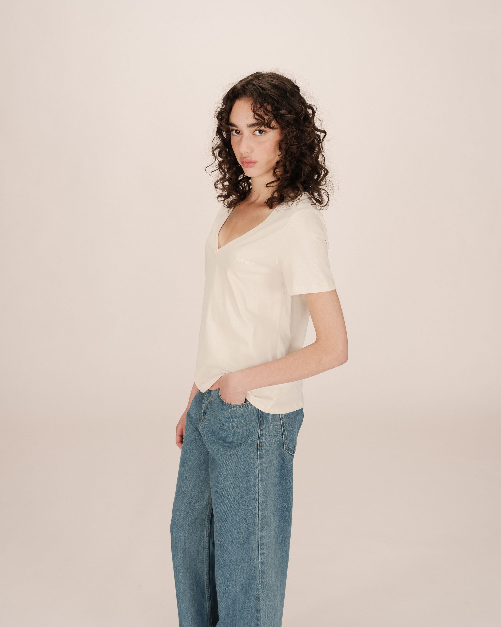 Camiseta con Mensaje Beige Samory