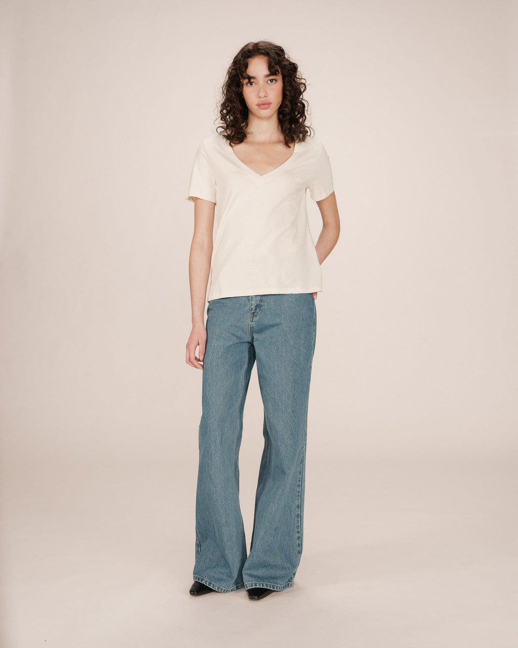 Camiseta con Mensaje Beige Samory
