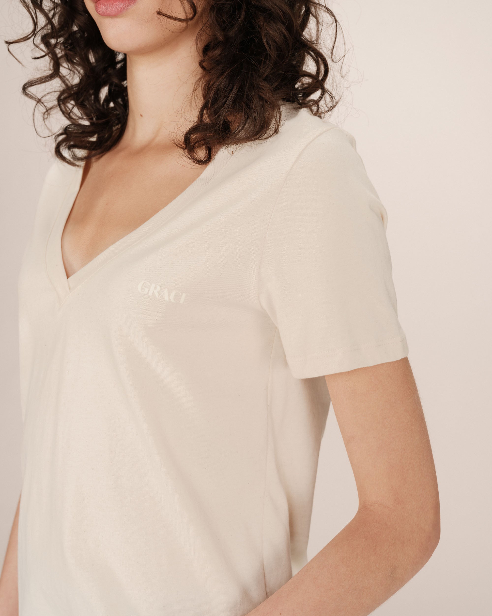 Camiseta con Mensaje Beige Samory