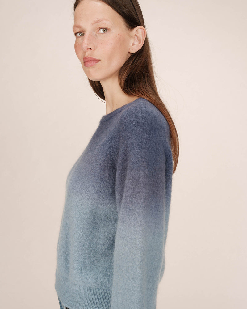 Jersey de mezclilla azul con efecto tie-dye de Sacramento