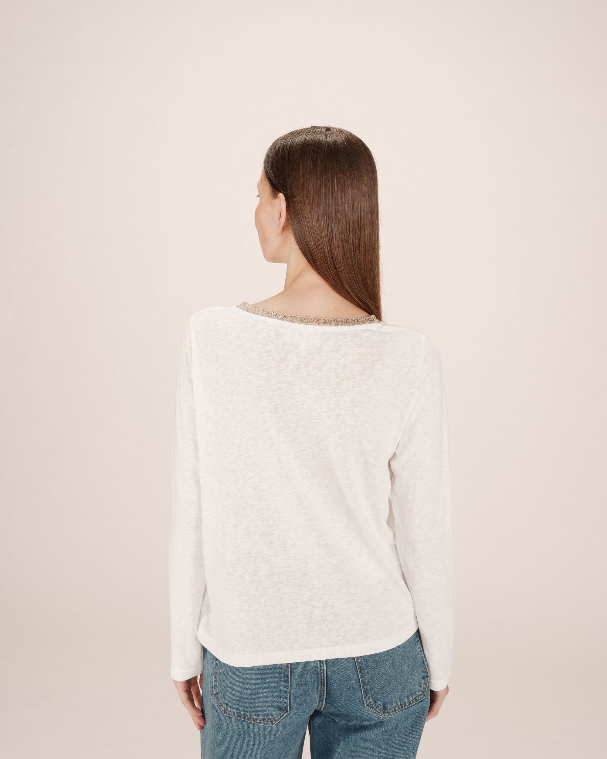 Camiseta Cuello V Marfil Selton