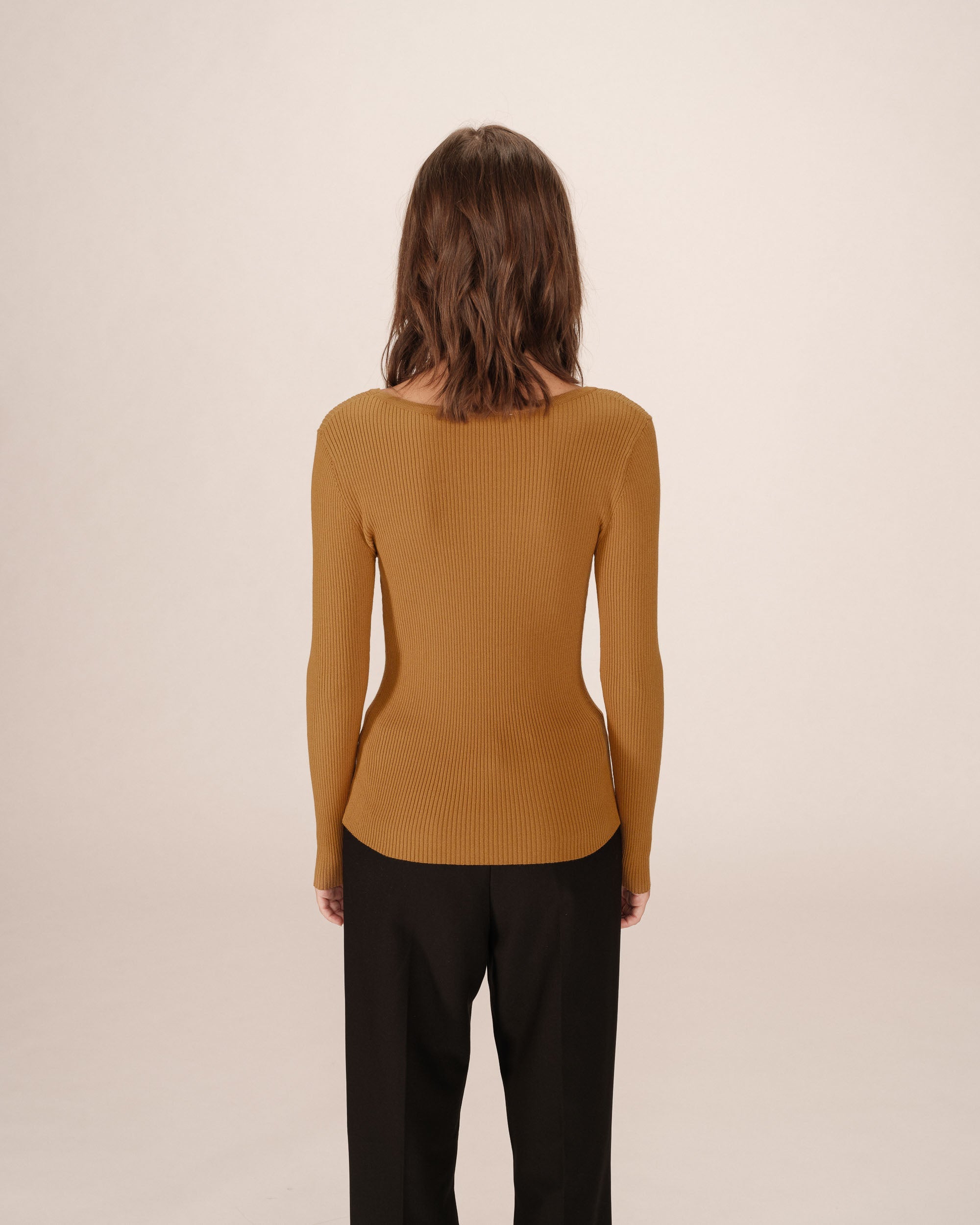 Ochre Jumper Saturnin