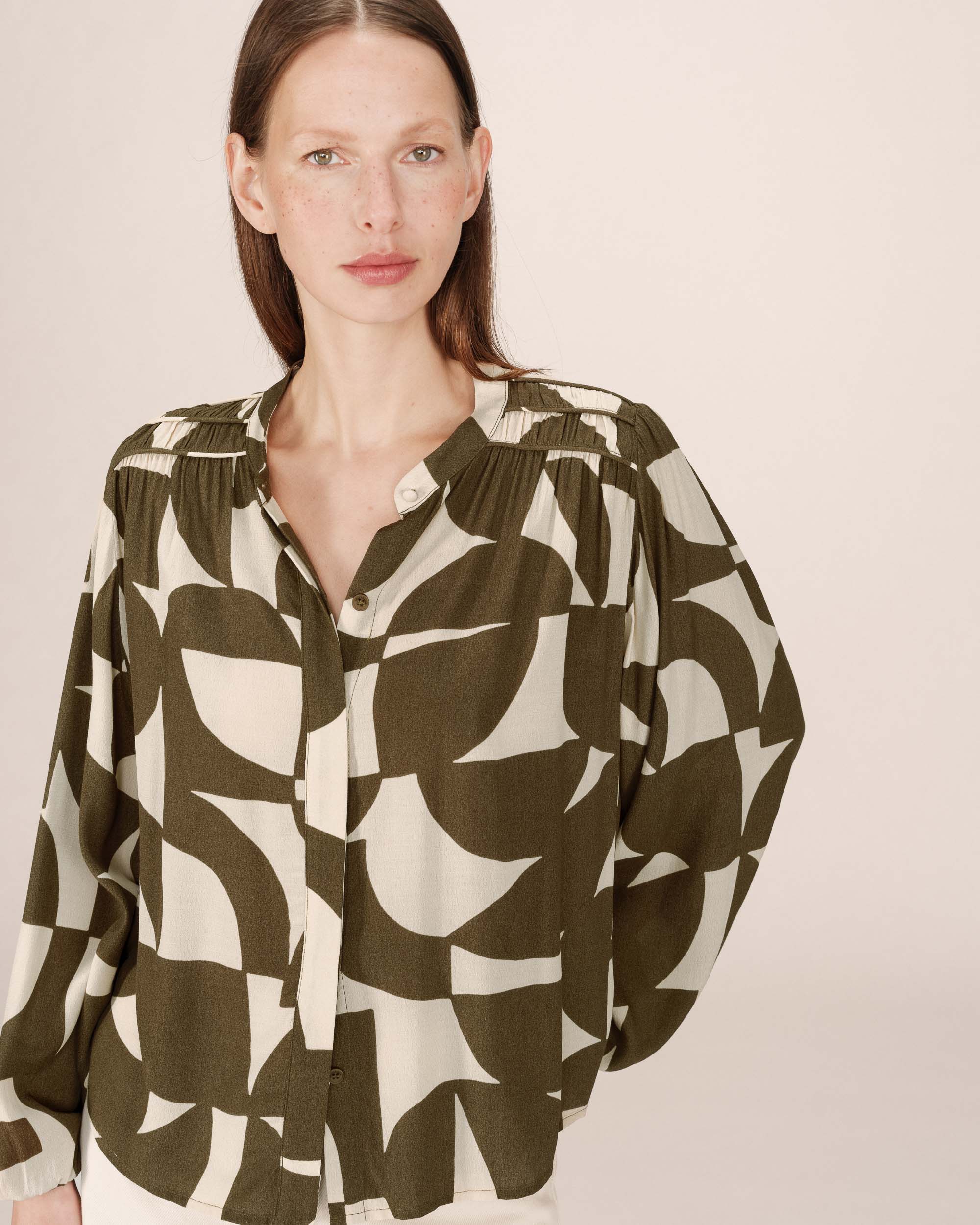 Blusa Estampado Bicolor Oliva Sorpresa