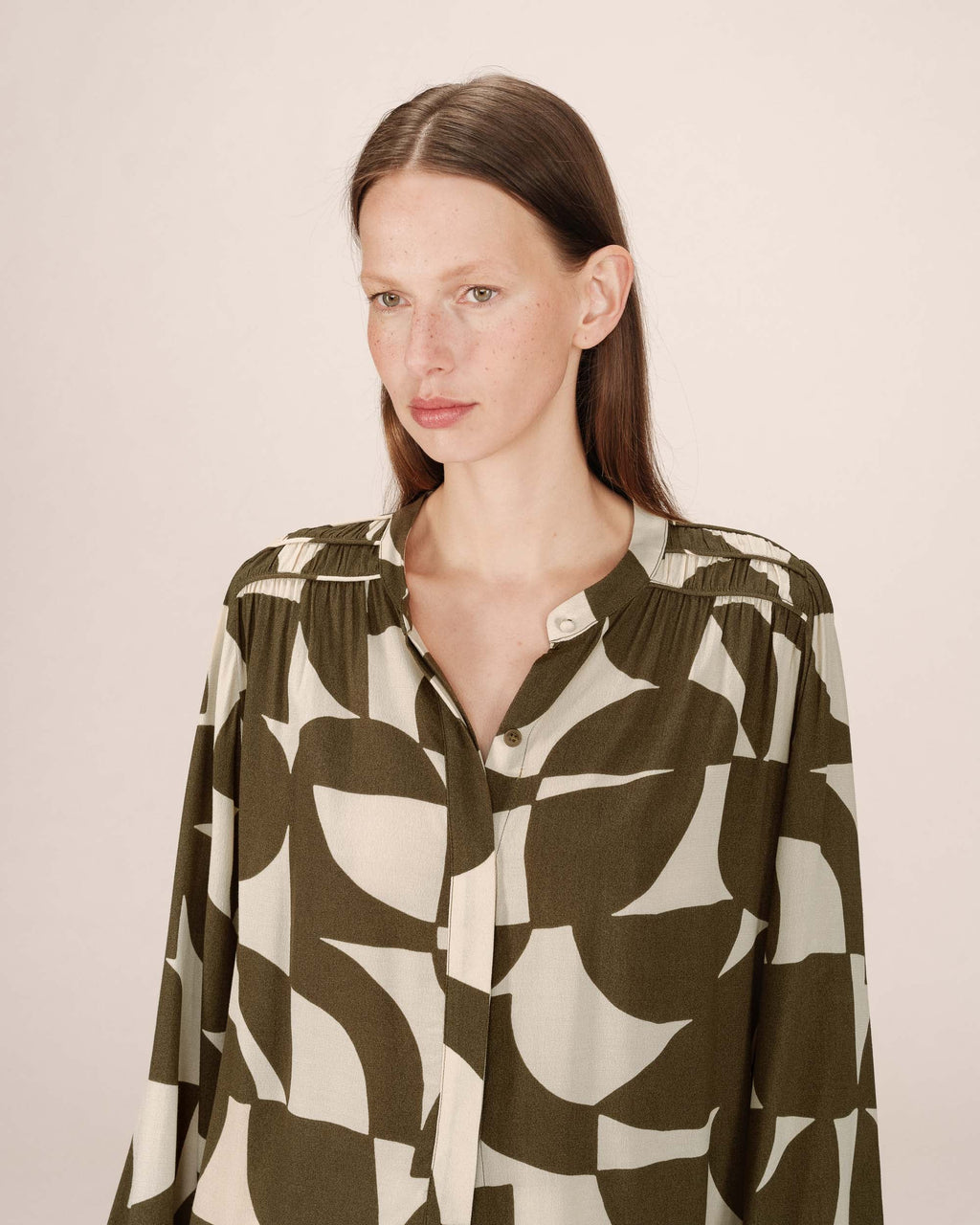 Blusa Estampado Bicolor Oliva Sorpresa
