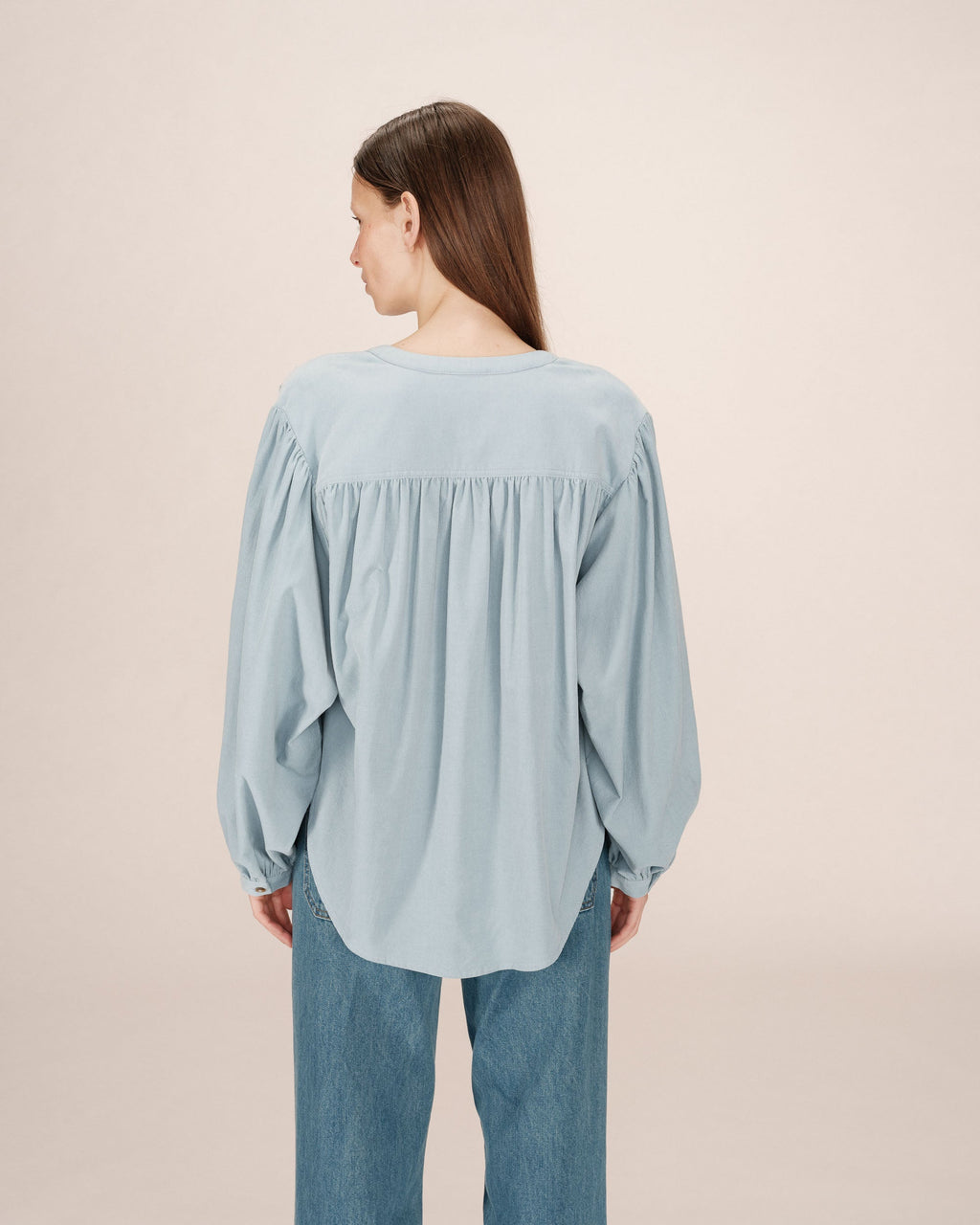 Blusa Oversize Salvia Suri
