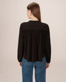 Straight Blouse With Gathers Black Savannah