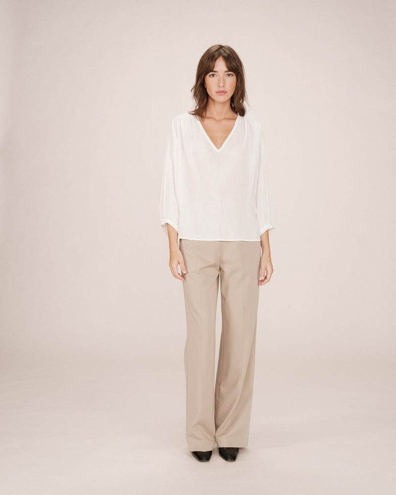 Solo Ivory Fluid Straight Blouse