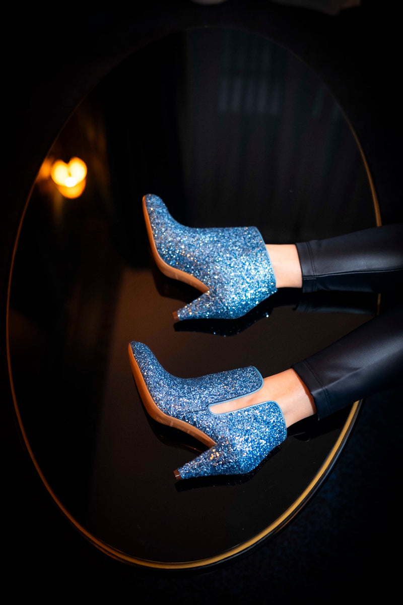 Cincuenta y cinco - Pitufina con purpurina