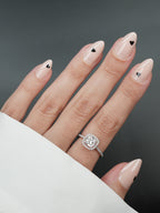 Faux Ongles - First Date
