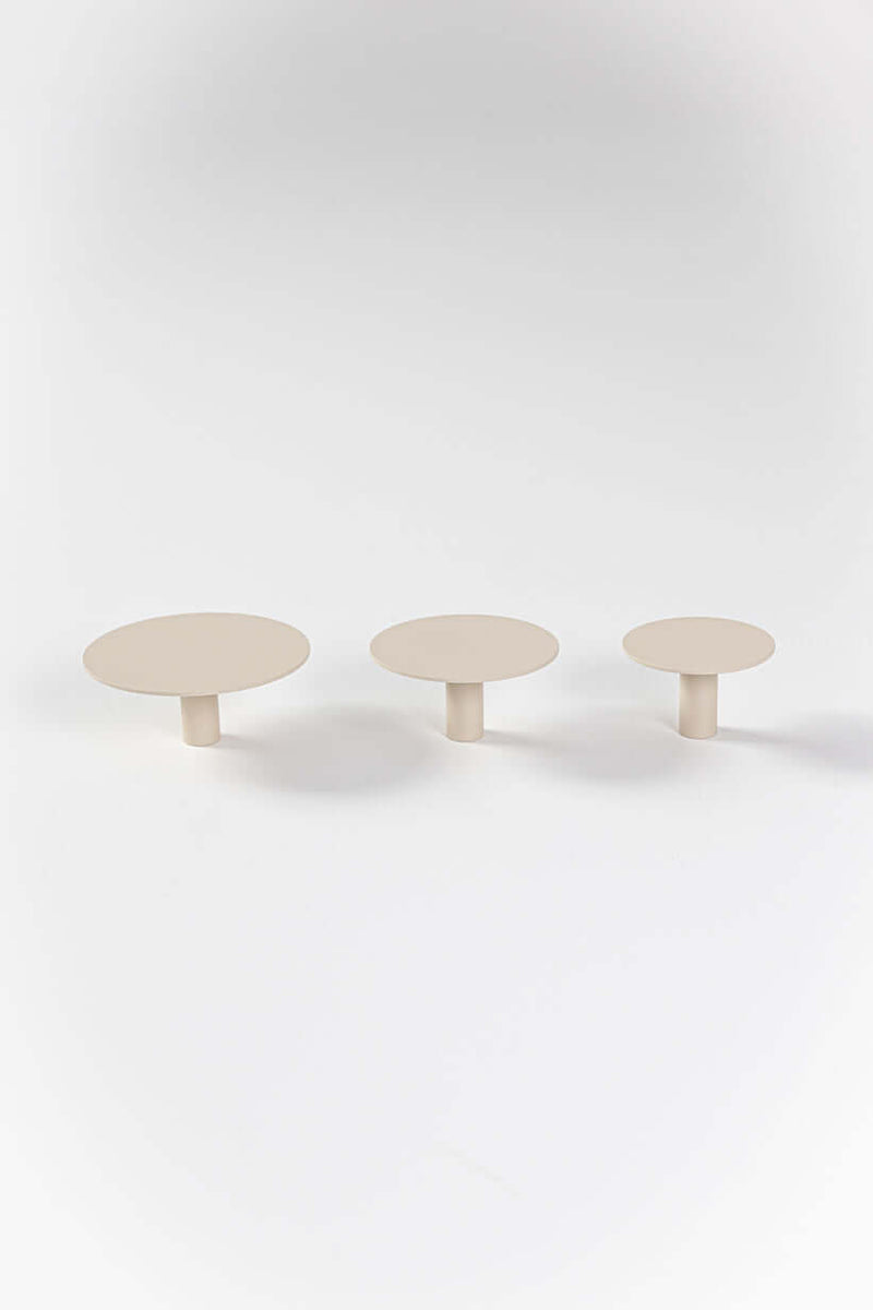 Wandhaken LOU (3er Set) in minimalistischer Form für vielseitige Nutzung in modernen Wohnräumen.