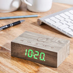 Reloj despertador Flip Click - Efecto madera de fresno blanco