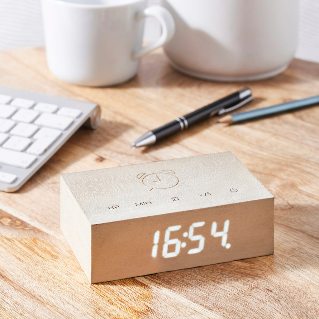 Reveil Flip Click - Erable Naturel Blanc