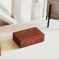 Reveil Flip Click - Noyer Naturel / LED Rouge