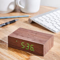 Reveil Flip Click - Noyer Naturel / LED Verte