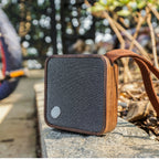 Altavoz Bluetooth MI cuadrado - Nogal natural
