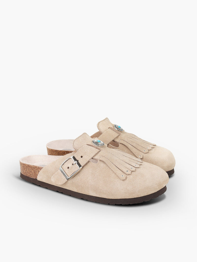 Zuecos con flecos de terciopelo color topo