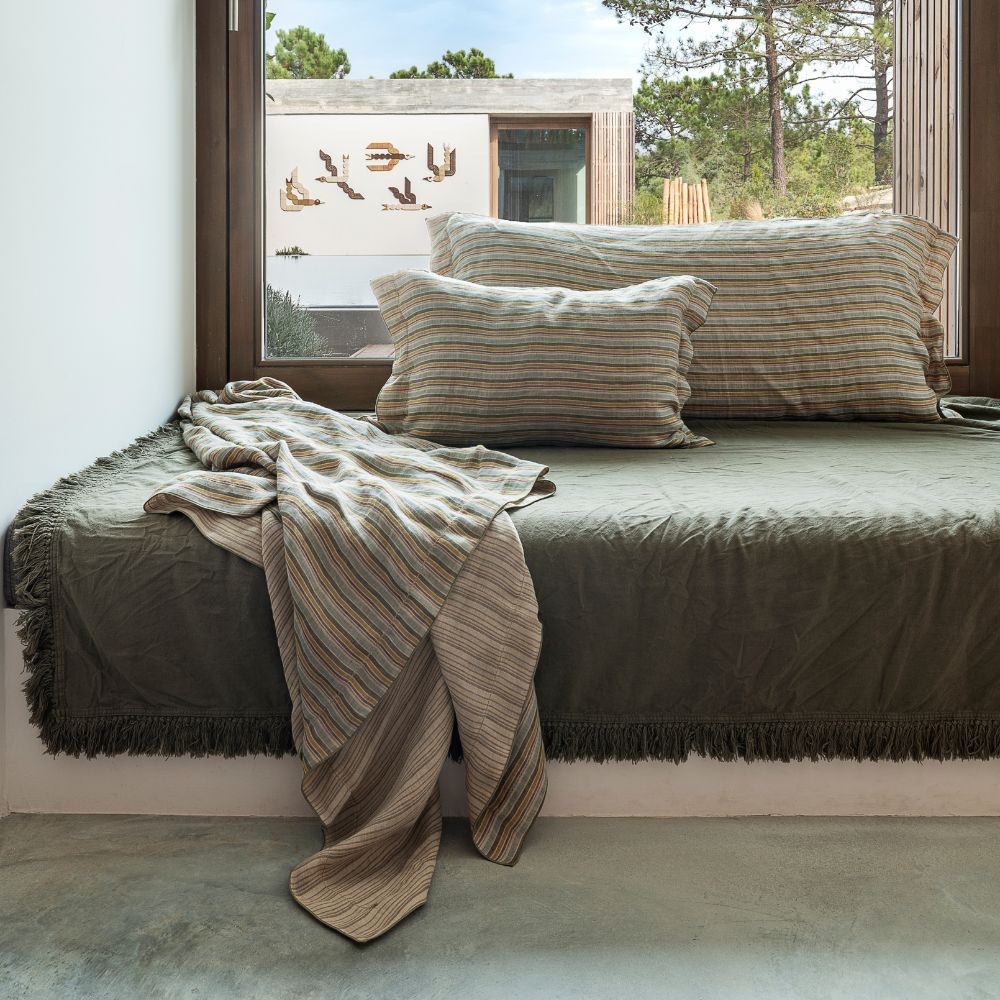 Manta con Flecos Bimaterial Gatsby - Color Kaki