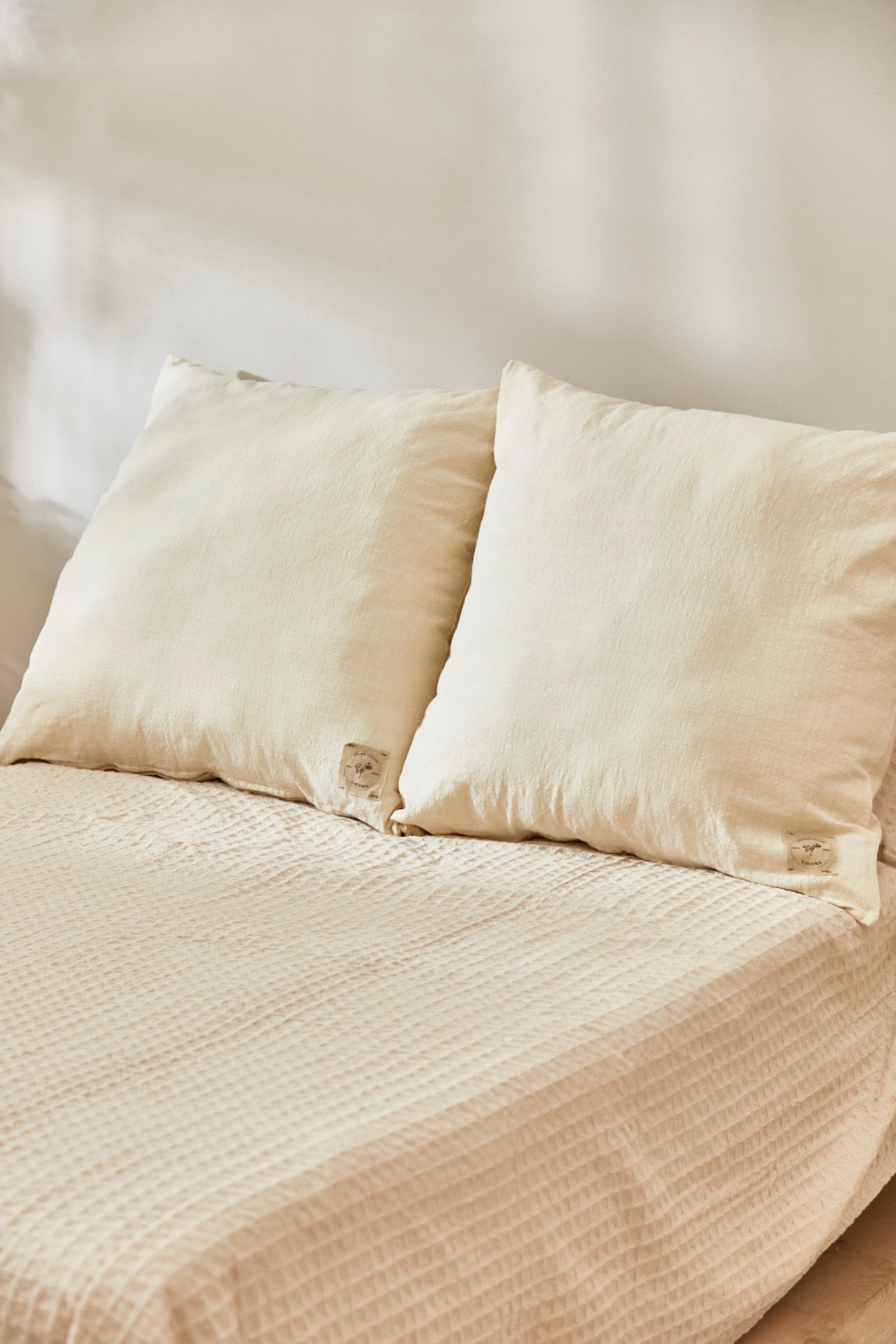 Gavema Cushion Cover - Ecru