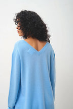 Jersey de cuello en V delantero y trasero - Giegn - Azul Inca